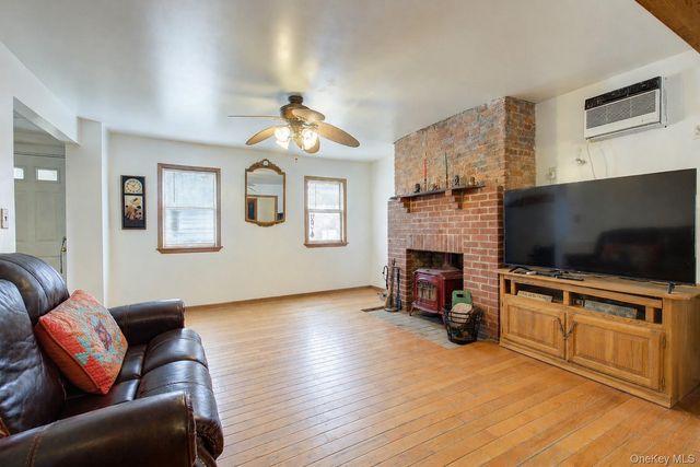 149-07 12th Avenue, Whitestone, NY 11357