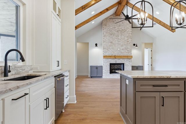 901 Cimarron Cove, Benton, AR 72019