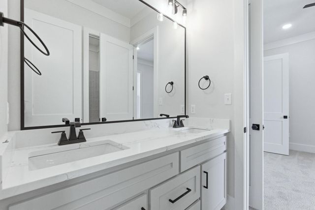 901 Cimarron Cove, Benton, AR 72019