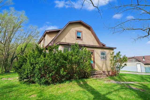 8612 Stevensville Baroda Road, Baroda, MI 49101