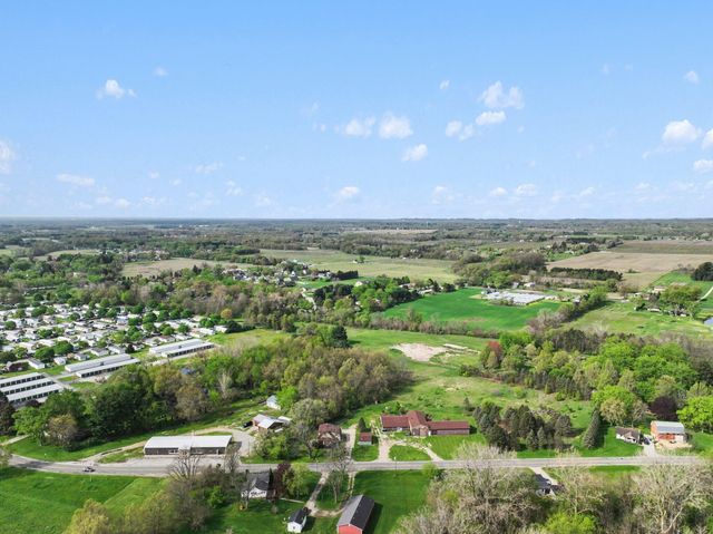 8612 Stevensville Baroda Road, Baroda, MI 49101