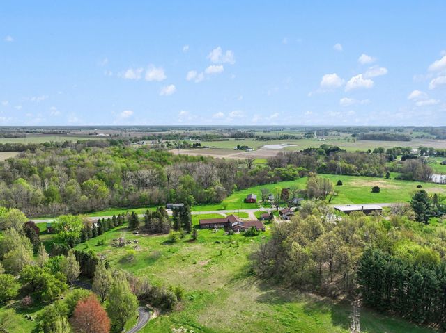 8612 Stevensville Baroda Road, Baroda, MI 49101