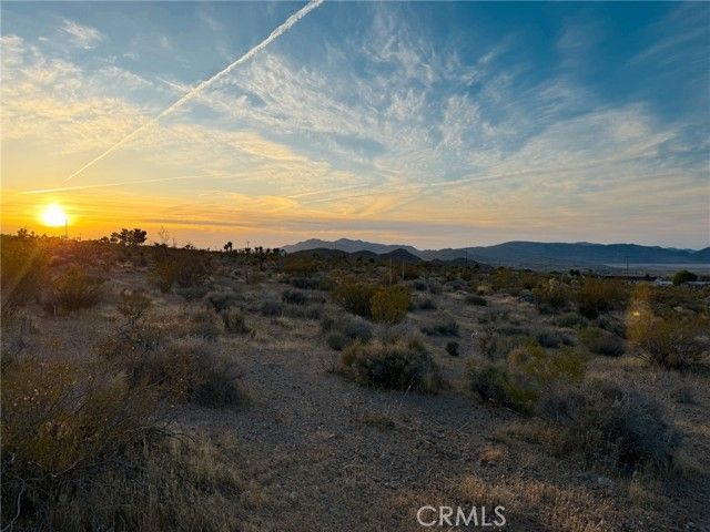 7980 Crystal Creek Road, Lucerne Valley, CA 92356