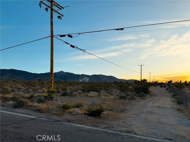 7980 Crystal Creek Road, Lucerne Valley, CA 92356