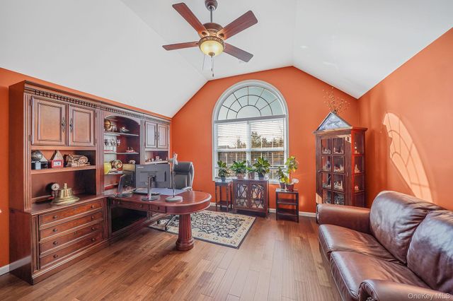 96 Manitou Trail 96, Kings Park, NY 11754