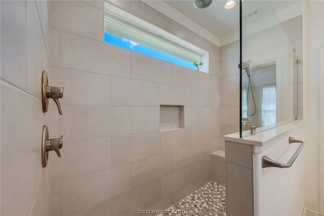 3500 Abingdon Cove, Bryan, TX 77808