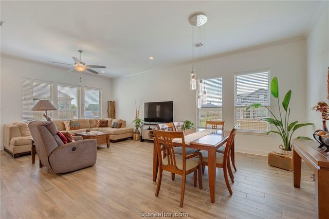 3500 Abingdon Cove, Bryan, TX 77808