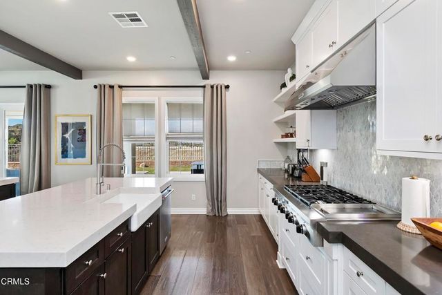 16094 Mariposa Avenue, Riverside, CA 92504