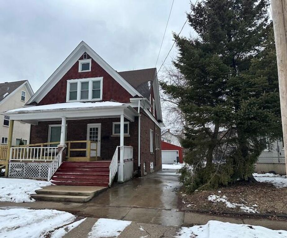 5110 19th AVENUE, Kenosha, WI 53140