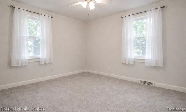 18592 Filmore Street, Livonia, MI 48152