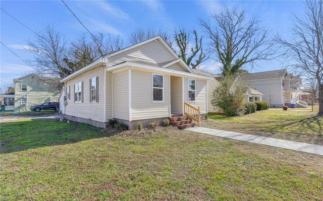 2001 Peach ST, Portsmouth, VA 23704