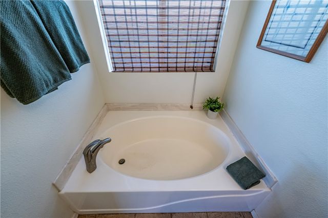 3793 E Ames Avenue, Kingman, AZ 86409