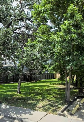 2230 Richmond Avenue, Houston, TX 77098