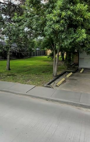 2230 Richmond Avenue, Houston, TX 77098