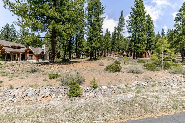 11420 Ghirard Road, Truckee, CA 96161