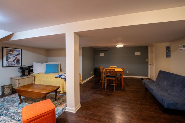 2232 Rosendale Road, Niskayuna, NY 12309