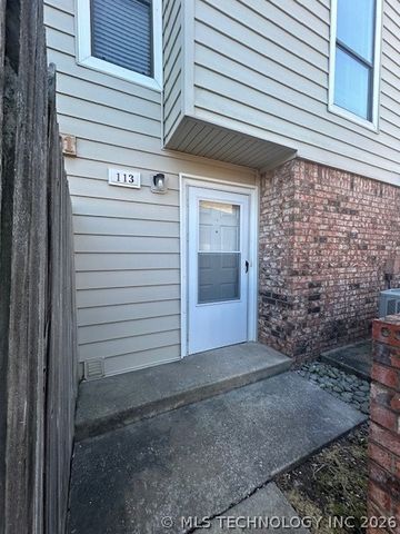 2701 Juniper Avenue 113, Broken Arrow, OK 74012