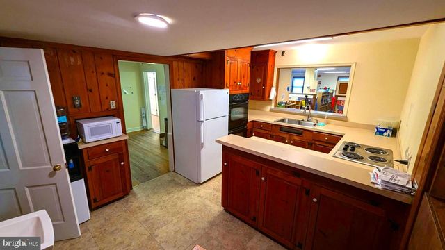 1012 S GOVERNORS AVE, Dover, DE 19904