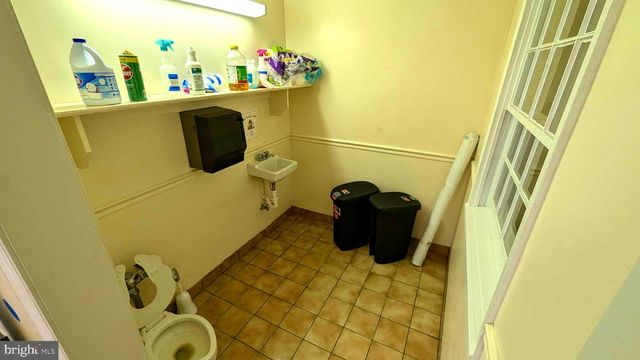 1012 S GOVERNORS AVE, Dover, DE 19904