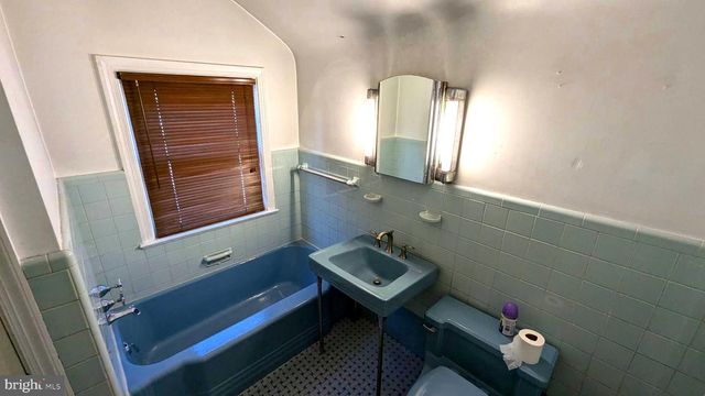 1012 S GOVERNORS AVE, Dover, DE 19904