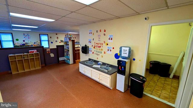 1012 S GOVERNORS AVE, Dover, DE 19904