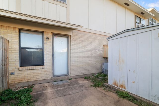 1905 W Morton Street 17, Denison, TX 75020