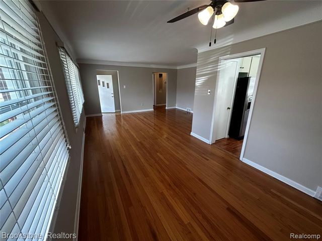 23130 Gardner Street, Oak Park, MI 48237