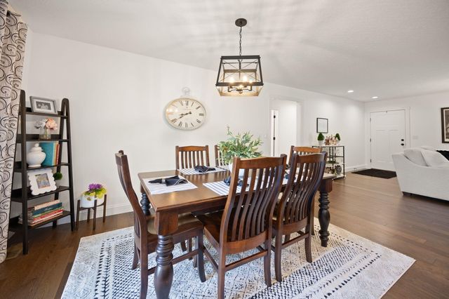 98 Deerview Lane, Russell Springs, KY 42642