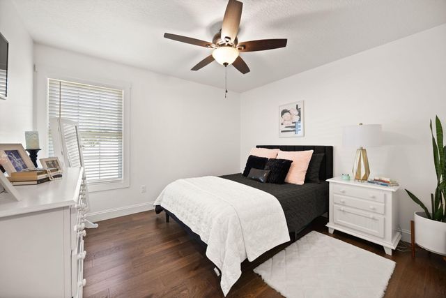 98 Deerview Lane, Russell Springs, KY 42642