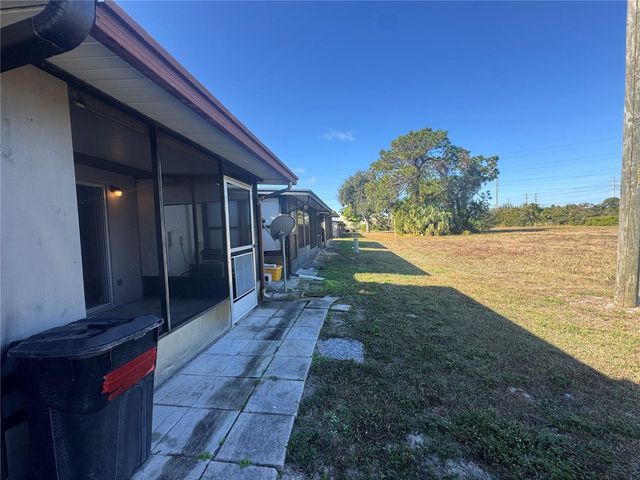 24862 US HIGHWAY 19 N 2105, Clearwater, FL 33763