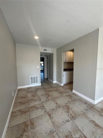 24862 US HIGHWAY 19 N 2105, Clearwater, FL 33763