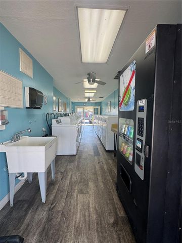 24862 US HIGHWAY 19 N 2105, Clearwater, FL 33763