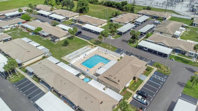24862 US HIGHWAY 19 N 2105, Clearwater, FL 33763
