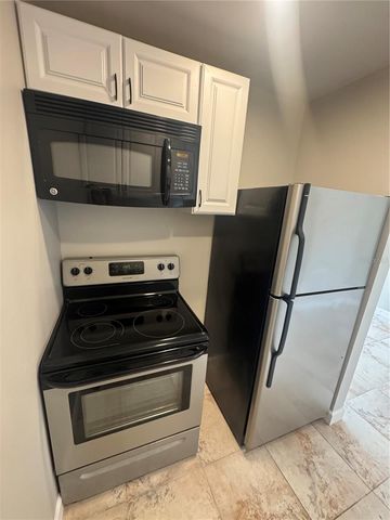 24862 US HIGHWAY 19 N 2105, Clearwater, FL 33763