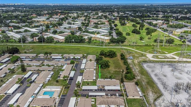24862 US HIGHWAY 19 N 2105, Clearwater, FL 33763