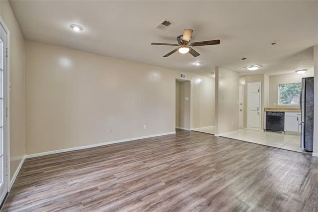 45 Blue Fox Road, Spring, TX 77380