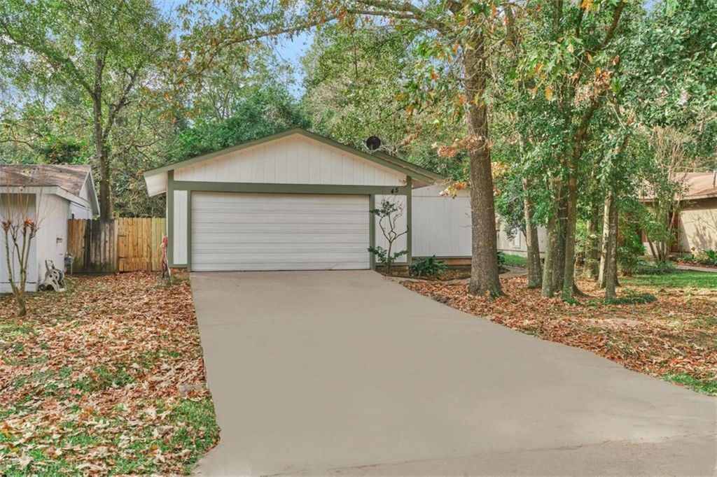 45 Blue Fox Road, Spring, TX 77380