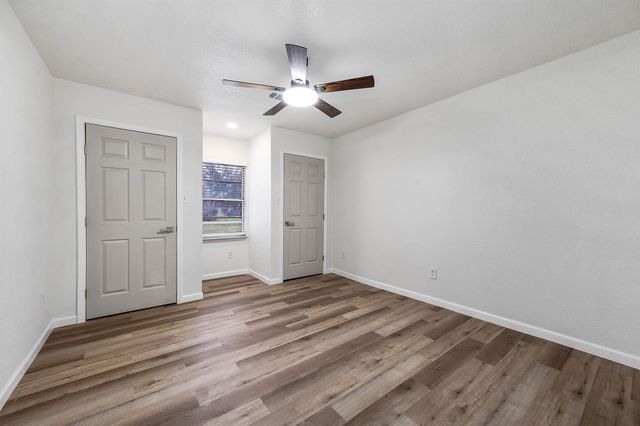 14201 Susie Lane CR442, Alvin, TX 77511