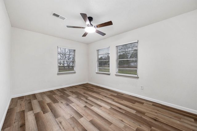 14201 Susie Lane CR442, Alvin, TX 77511