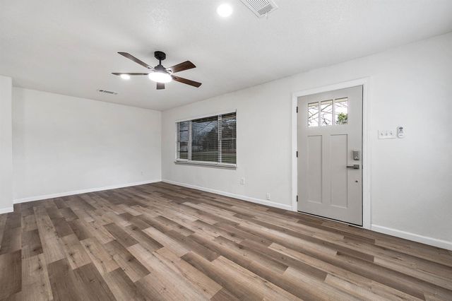 14201 Susie Lane CR442, Alvin, TX 77511