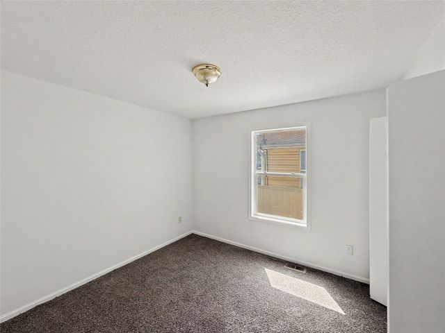 733 SE 27th Court, Des Moines, IA 50317