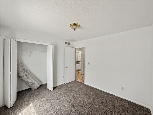 733 SE 27th Court, Des Moines, IA 50317