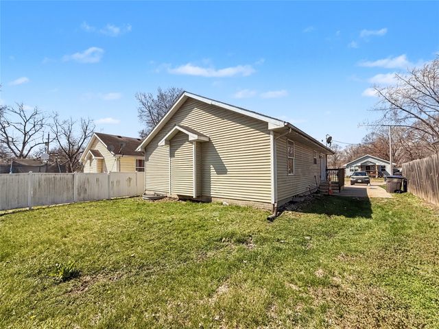 733 SE 27th Court, Des Moines, IA 50317