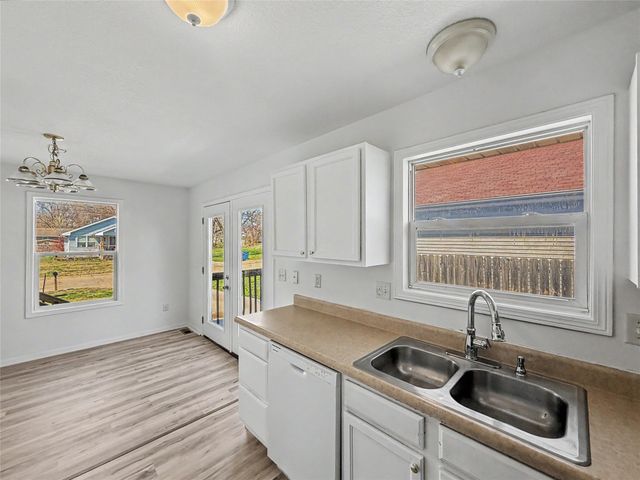 733 SE 27th Court, Des Moines, IA 50317