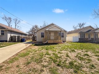 733 SE 27th Court, Des Moines, IA 50317