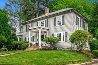 8 Clifton Road, Milton, MA 02186