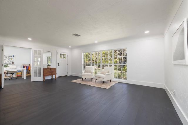 1433 PARK STREET N, St Petersburg, FL 33710