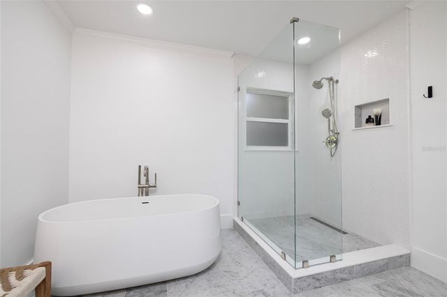 1433 PARK STREET N, St Petersburg, FL 33710