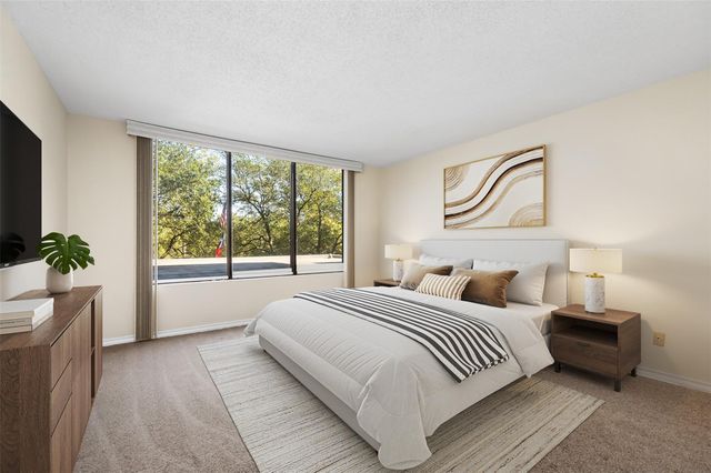 14655 Champion Forest Drive 302, Houston, TX 77069