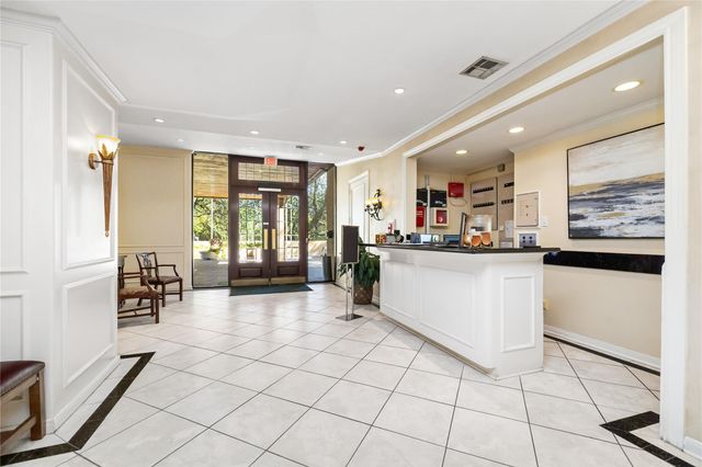 14655 Champion Forest Drive 302, Houston, TX 77069